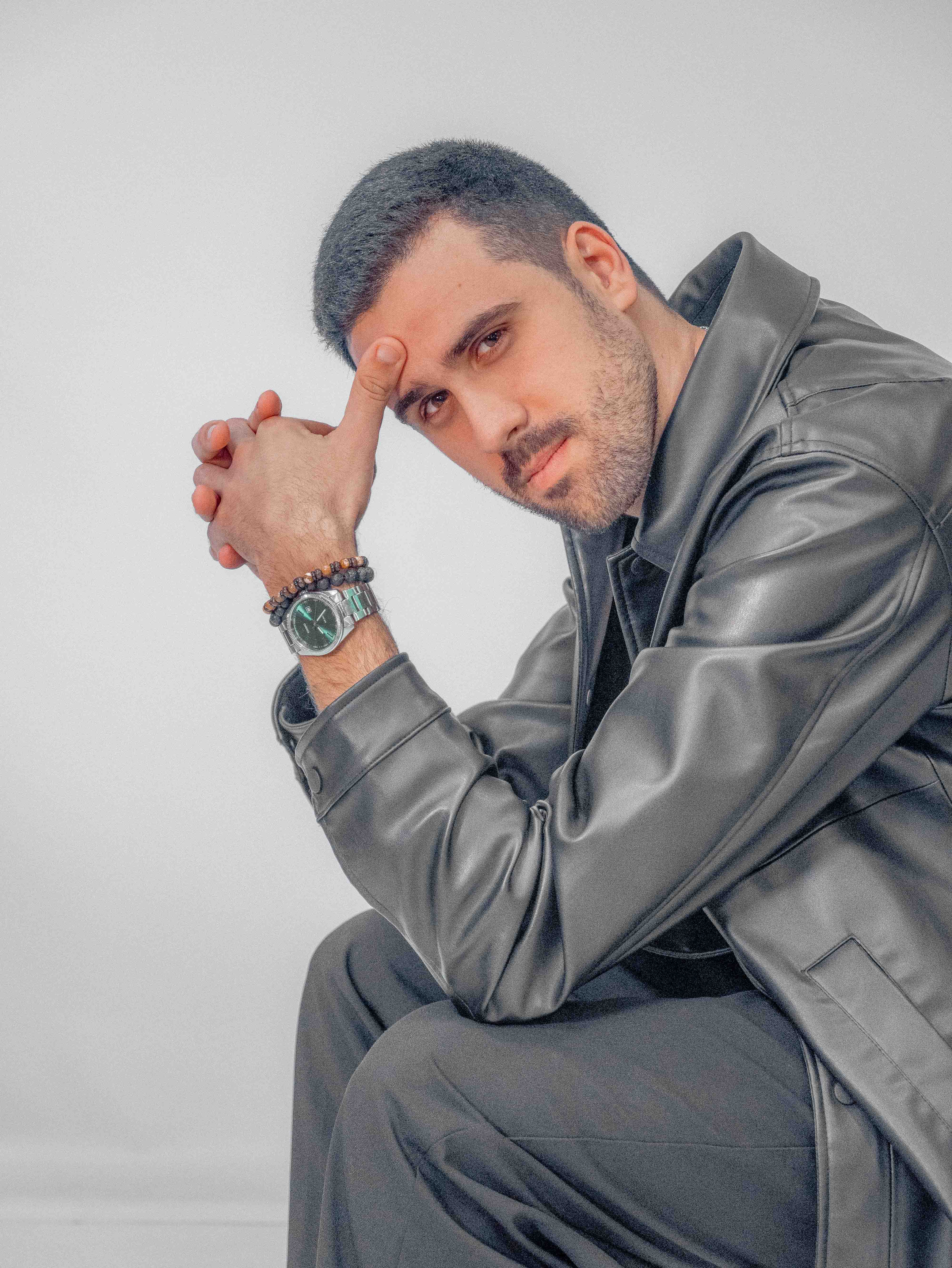 Retrato profissional do DJ Varelas